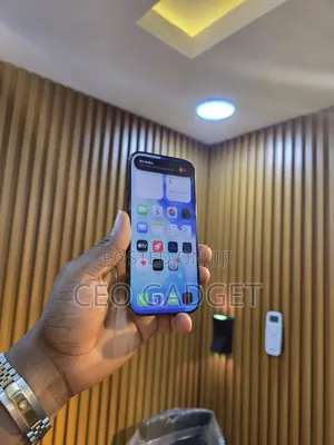 Apple iPhone 16 Pro 128 GB Black