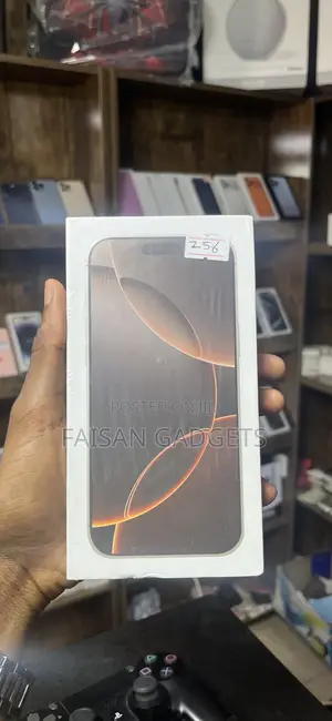 New Apple iPhone 16 Pro 256 GB Gold