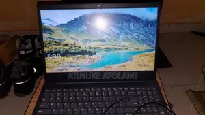 Laptop Lenovo Ideapad 3 8GB Intel Core i3 HDD 1T