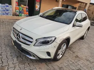 Mercedes-Benz GLA-Class 2017 White