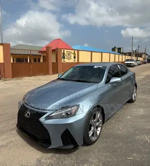Lexus IS 250 2011 Blue