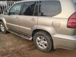 Lexus GX 470 2004 Gray