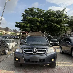 Mercedes-Benz GLK-Class 2011 Gray