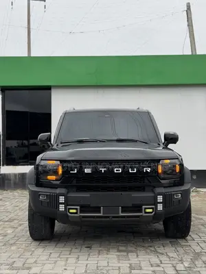 Jetour T2 2.0 Petrol AWD 2025 Black