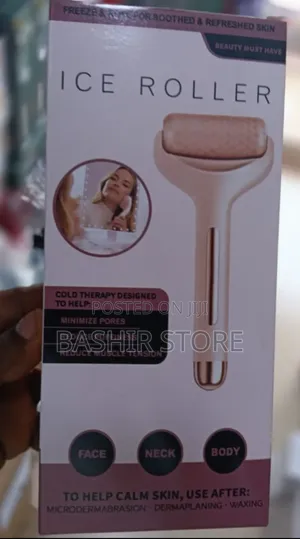 Finishing Touch Flawless Facial Massage Ice Roller