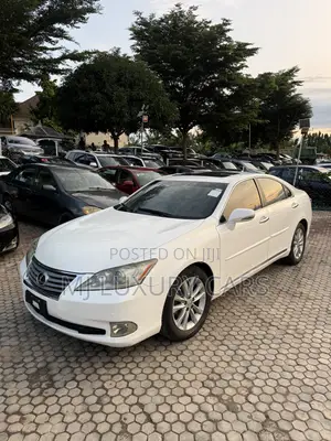 Lexus ES 350 2012 White