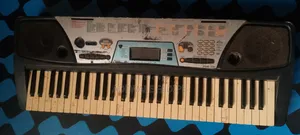 Yamaha Keyboard Piano