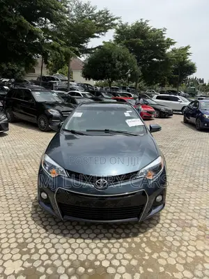 Toyota Corolla S Plus 4dr Sedan (1.8L 4cyl 6M) 2015 Gray