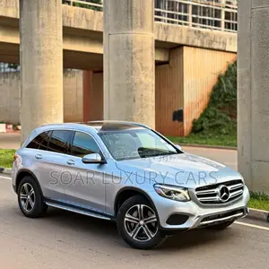 Mercedes-Benz GLC-Class 2017 Blue