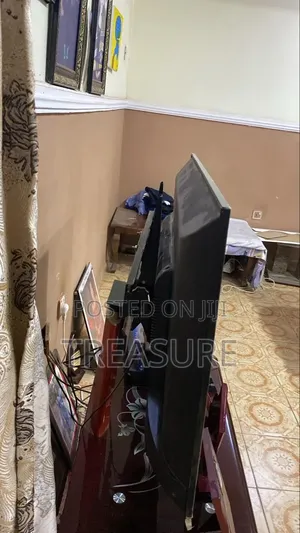 Samsung LCD 40 Inches