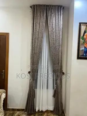Curtain and Window Blind Installation