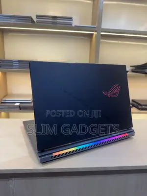 Laptop Asus ROG Strix SCAR 18 32GB Intel Core i9 SSD 2T