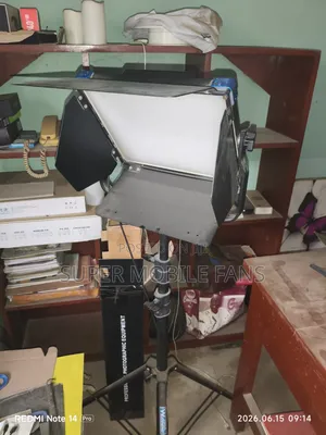 Sutefoto TP50 + Sutefoto 660 Led Pro Lights + Free Stands + Batteries