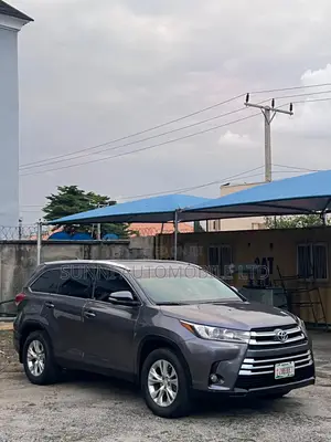 Toyota Highlander 2015 Gray