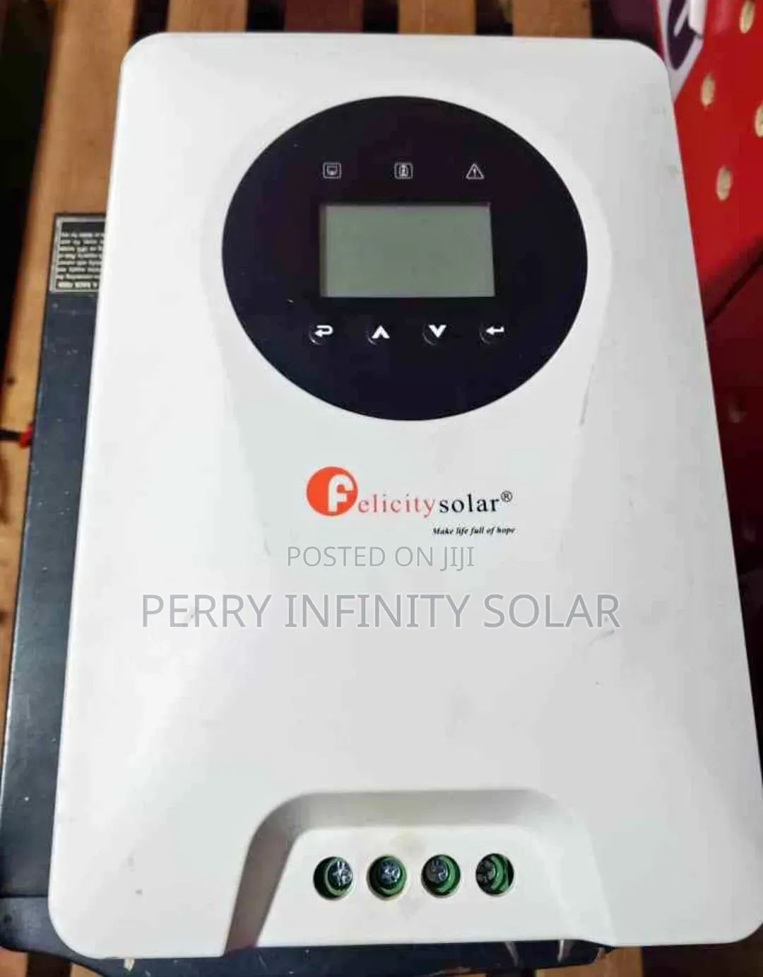 Felicity 60A MPPT Charge Controller | 24V | 98% Efficiency | Smart LCD