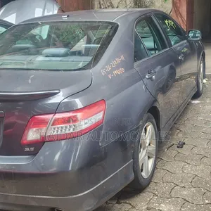 Toyota Camry 2010 Gray