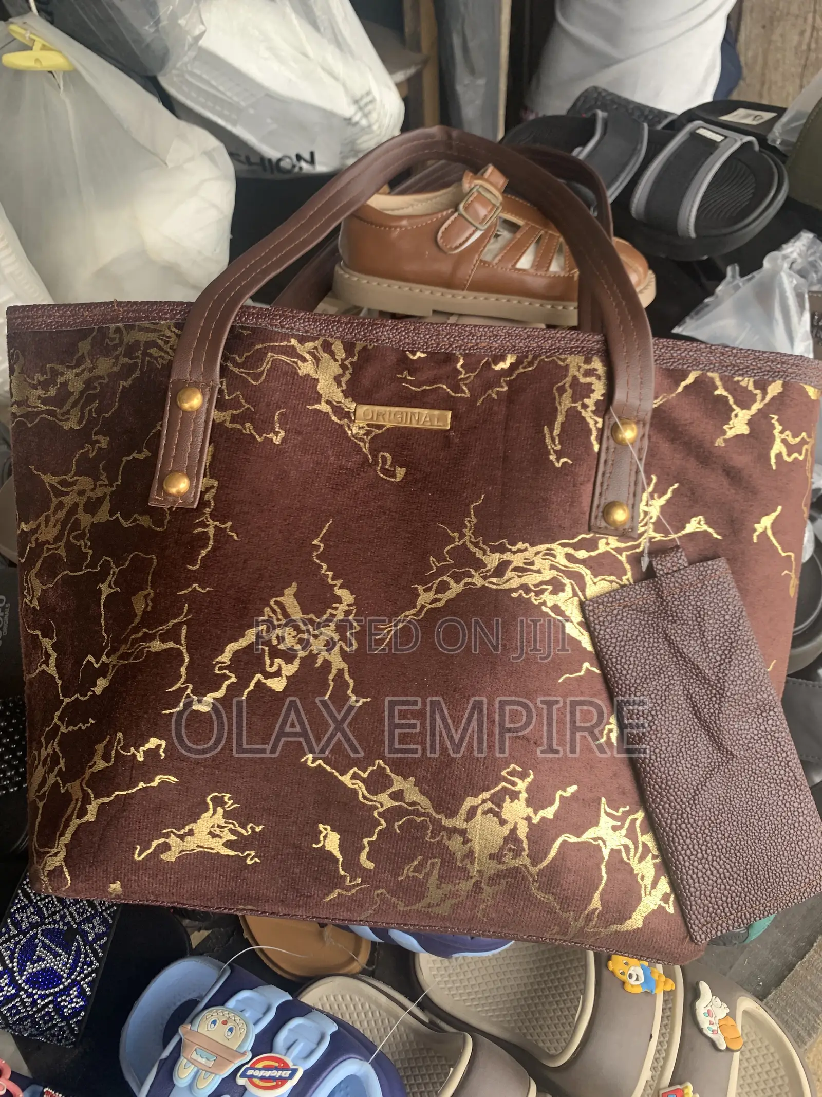 Luxury Feel Tote Bag