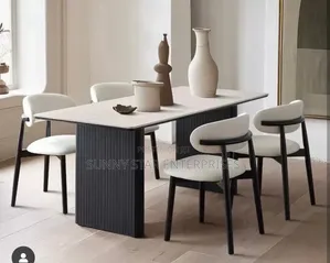 Premium Quality Luxury Dinning Table