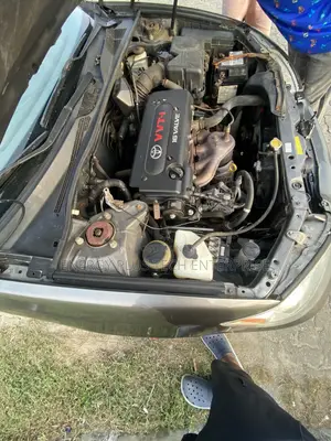Toyota Camry 2005 Gray