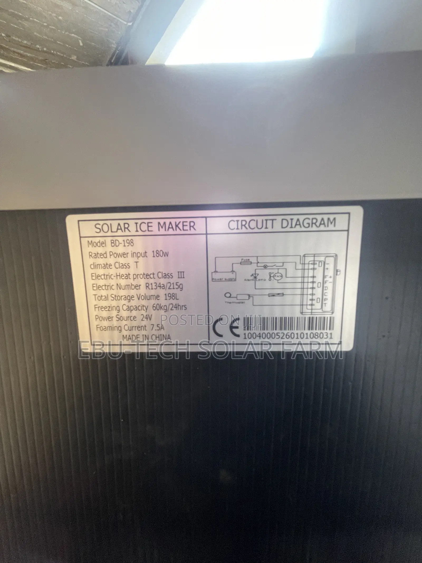 Upright Solar Ice Block Marker