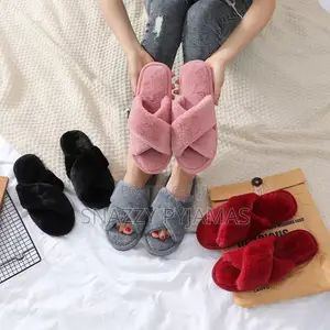 Luxury Cross-Band Faux Fur Bedroom Slippers for Women