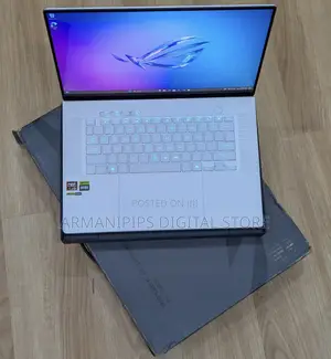 Laptop Asus ROG Zephyrus G16 32GB AMD Ryzen 9 SSD 2T