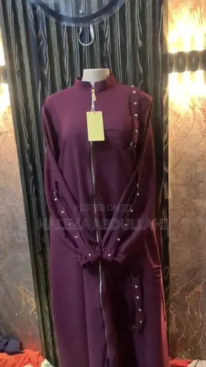 Zipp Gowns