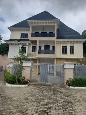 7bdrm Duplex in Asokoro for sale