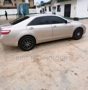 Toyota Camry LE 4dr Sedan (2.4L 4cyl 5A) 2007 Beige