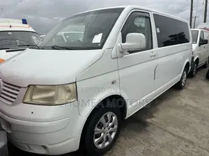 Volkswagen Transporter 2012 White