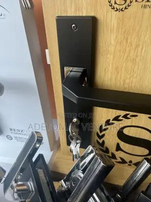 Door Lock Set and Handle