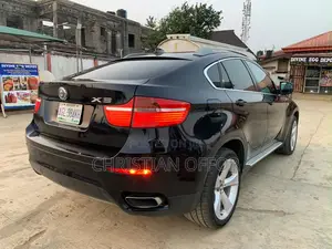 BMW X6 xDrive50i 2010 Black