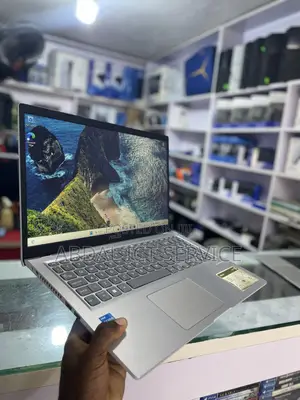 Laptop Asus VivoBook 15 X510UQ 8GB Intel Core i3 SSD 128GB