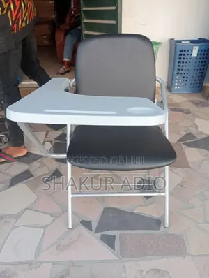 Quality Folding Writing Chair