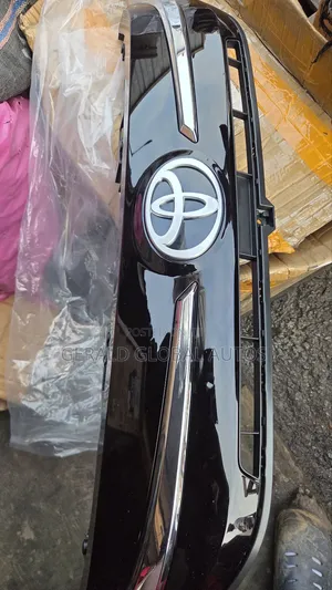 Front Grille Urban Cruiser 2024