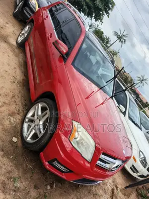 Mercedes-Benz GLK-Class 2011 Red
