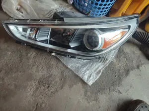 Head Lamp Hyundai Kona 2018 Model