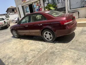 Hyundai Sonata 2008 Red