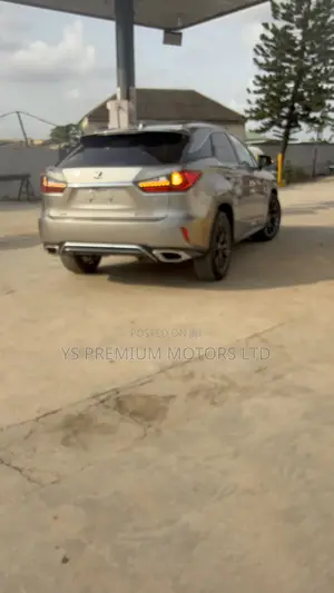 Lexus RX 350 F Sport FWD 2017 Gold