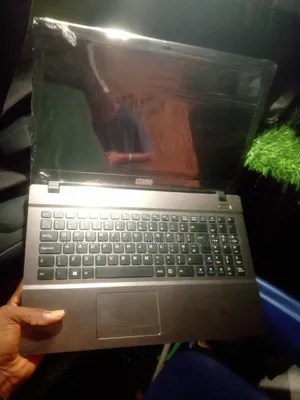Laptop Stone 4GB Intel Core i3 HDD 320GB