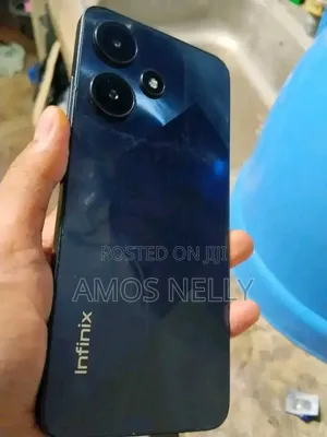 Infinix Hot 30i 128 GB Black