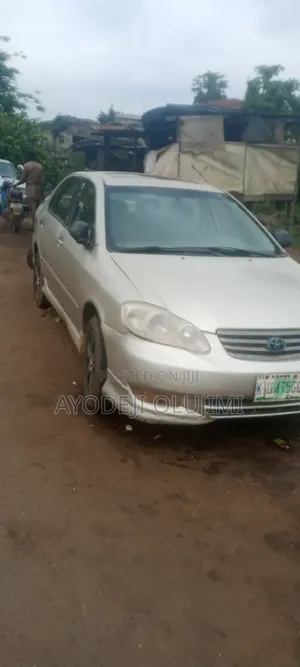 Toyota Corolla 2003 Silver