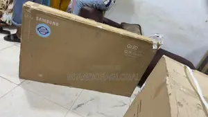 Samsung QA55Q7FAAU Premium Living Room Smart TV