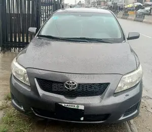 Toyota Corolla 2010 Gray