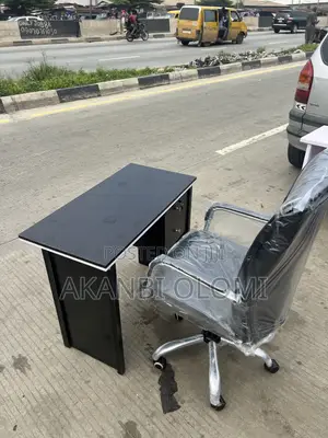 Office Chair and Dey