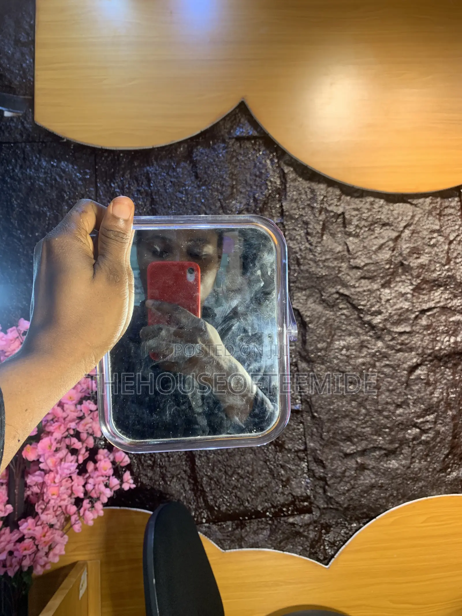 Double Face Mirror