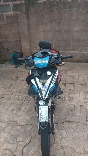 TVS Neo NX 2023 Black