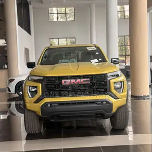 GMC Canyon Elevation Crew Cab 4WD SB 2023 Yellow