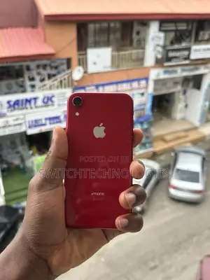 Apple iPhone XR 128 GB Red