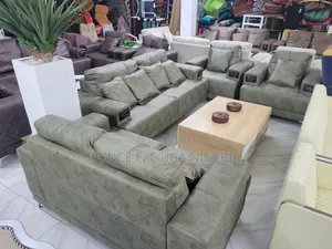 Set of Sofa With Center Table